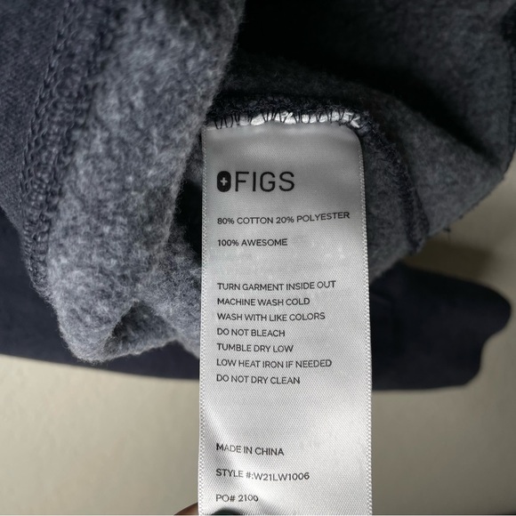 Figs Off Shift Hoodie Heathered Navy - Picture 11 of 11